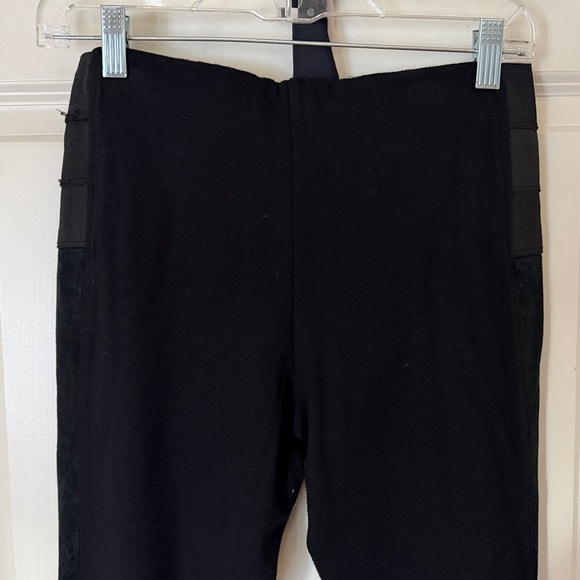 Hale Bob Pants - Hale Bob large black leggings with  genuine suede side panels